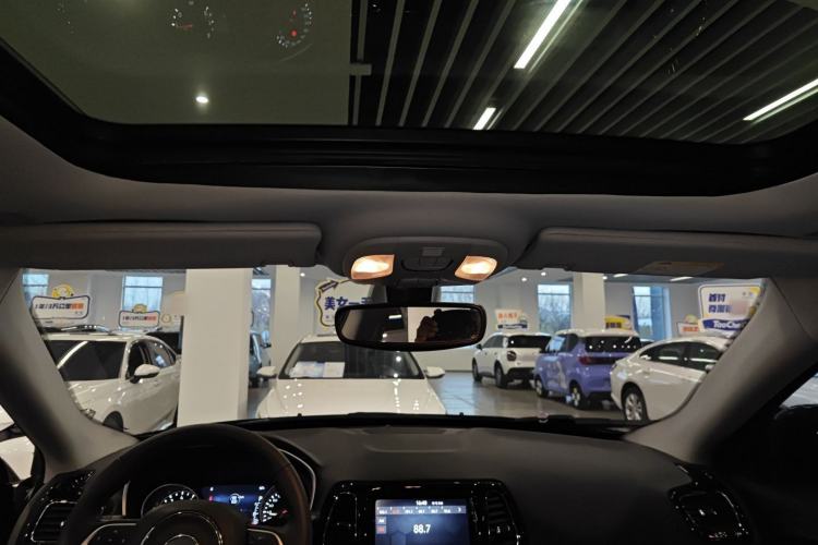 Used Jeep Compass 2019 220T Automatic Family Edition