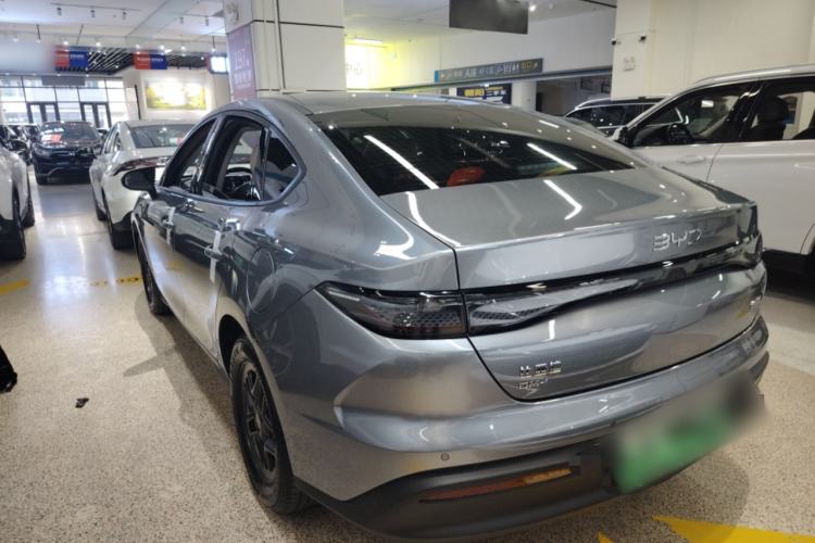 Used BYD Seal 05 DM-i 2025 DM-i Smart Drive 55KM Luxury Model Exterior 2