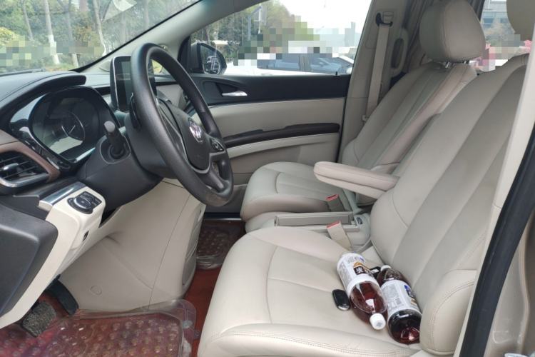 Used Buick GL8 2022 Land Cruiser Executive Class 652T Comfort Model