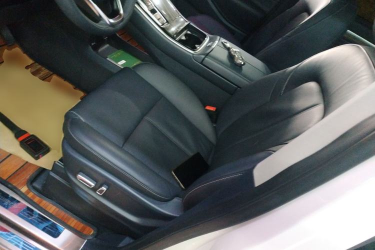 Used GAC Trumpchi M8 2021 Lingxiu Series 390T Deluxe Edition
