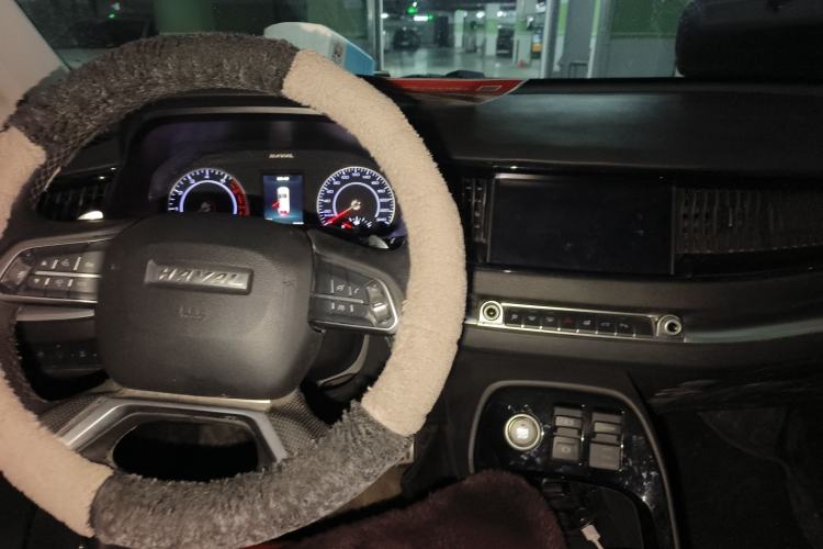 Used Haval H2s 2017 Red-Label 1.5T Dual-Clutch Luxury Model