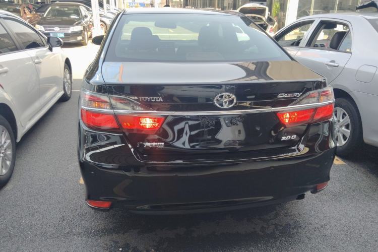 Used Toyota Camry 2015 2.0G Premier Edition Rear