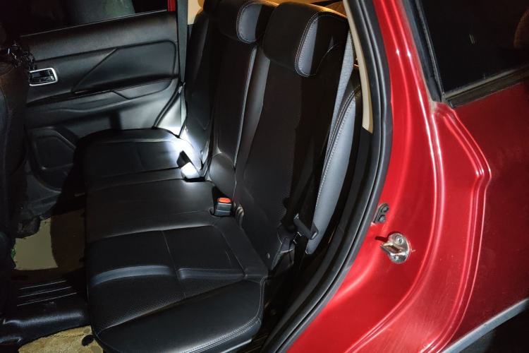 Used Mitsubishi Outlander 2018 2.4L 4x4 Elite Edition 5 Seats