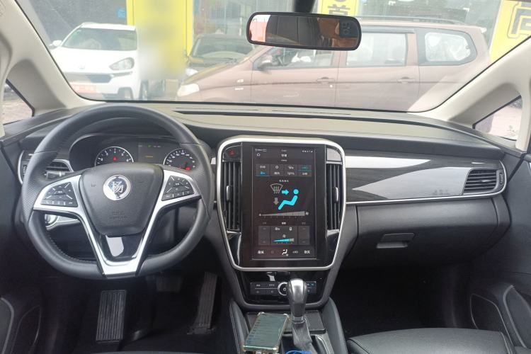 Used BYD Song MAX 2017 1.5T Automatic Smart Connect Prestige 7-Seater
