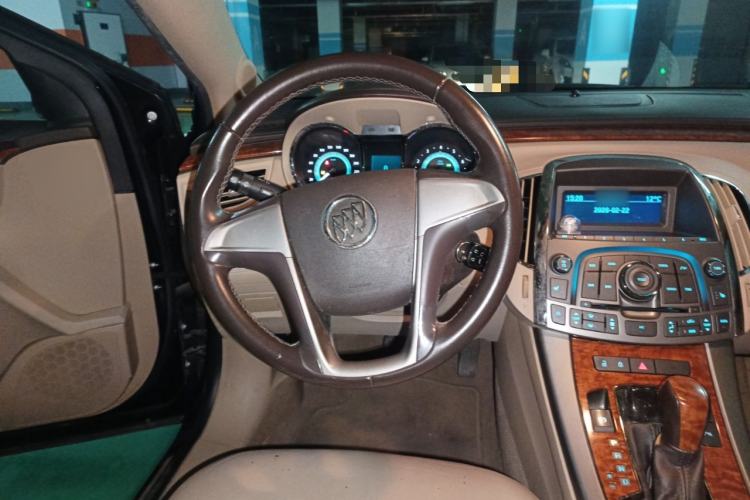 Used Buick LaCrosse 2012 2.4L SIDI Elegant Edition