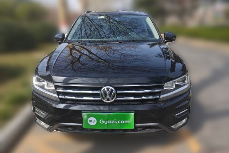 Used Volkswagen Tiguan L 2019 330TSI Automatic Two-Wheel Drive Smart Luxury Version China V Emission Standard
