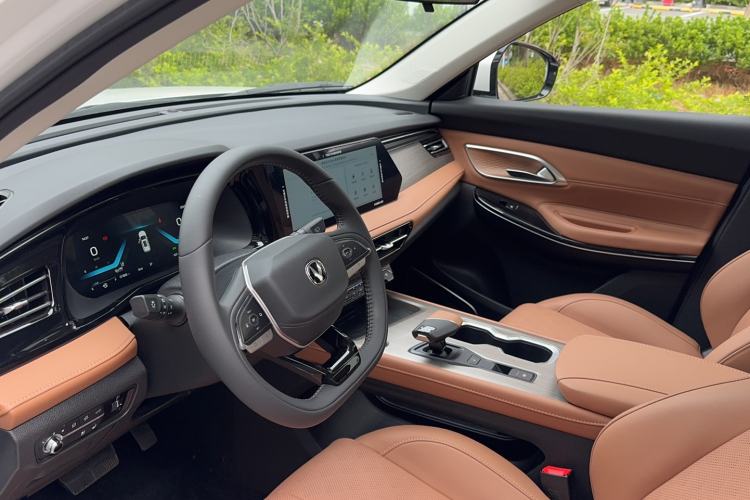 Used Oshan X7 PLUS 2023 Enjoy Edition 1.5T Automatic Pilot Model 7 Seats