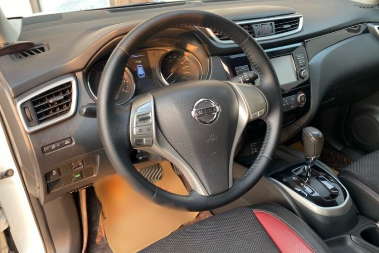 Used Nissan Qashqai 2017 2.0L CVT Smart Enjoyment Version China V Standard Interior 2