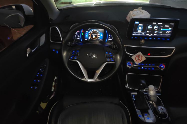 Used Hyundai Tucson 2019 280TGDi Dual-Clutch Two-Wheel Drive Fashion Edition China VI Standard