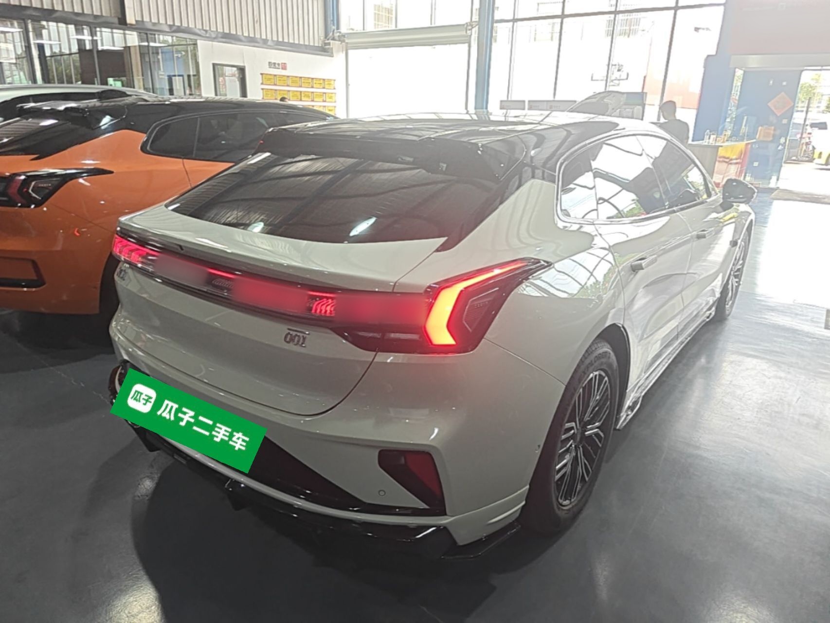 Zeekr 001 2025 WE Edition 95 kWh All-Wheel Drive — снимка 6