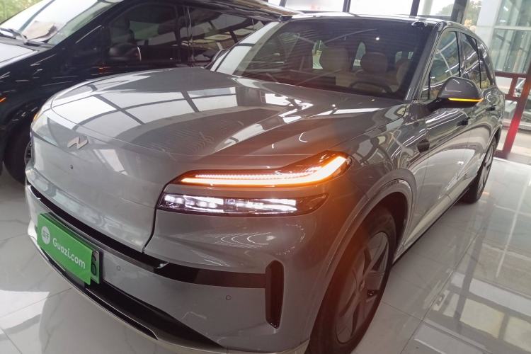 Used ONVO Luxeed L90 2025 Model—Max Six-Seater Version