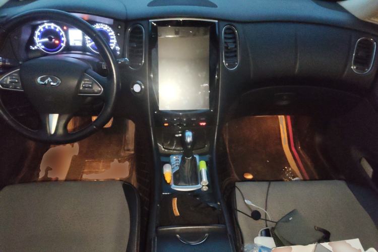 Used Infiniti QX50 2015 2.5L Comfort Edition
