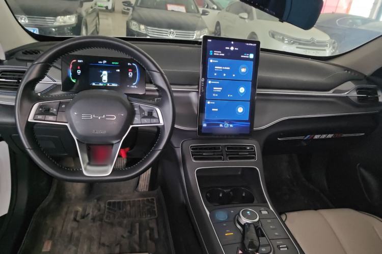 Used BYD Destroyer 05 2024 HONOR Edition DM-i 55KM Luxury Model
