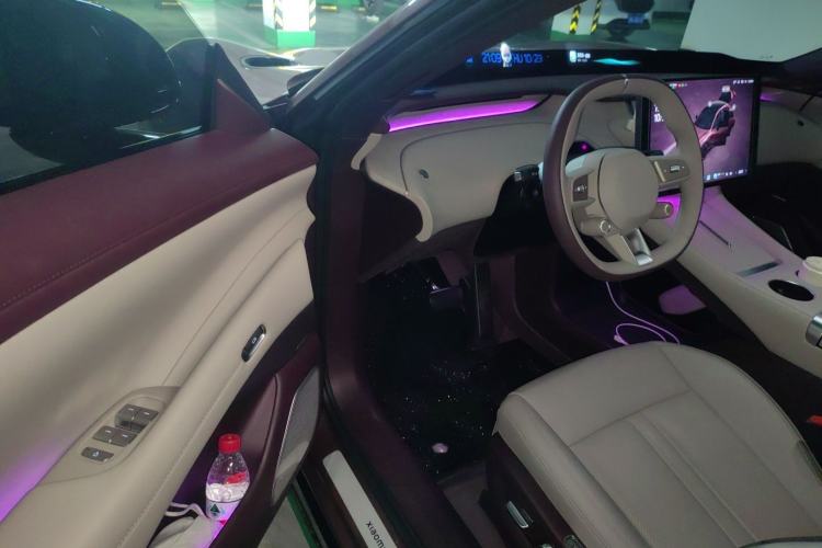 Used Xiaomi Auto YU7 2025 Ultra-Long Range All-Wheel Drive Pro Version
