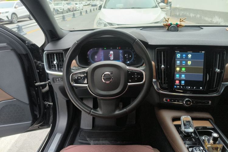 Used Volvo S90 2022 B5 Zhiyi Luxury Edition Steering Wheel