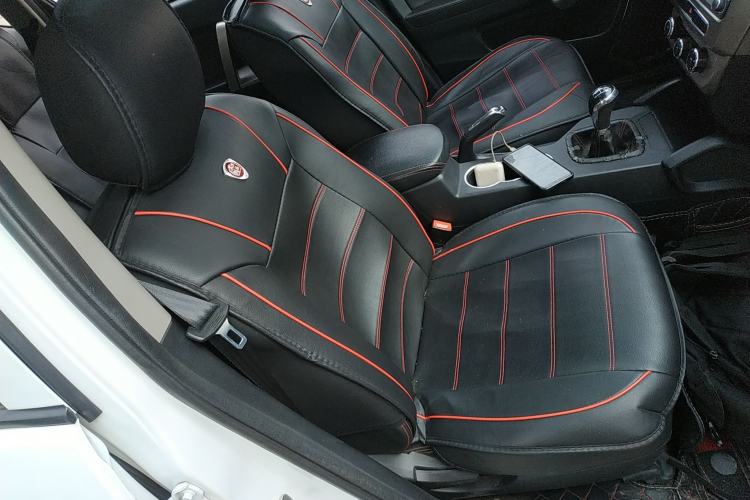 Used Geely Auto GX7 2015 Classic Edition 1.8L Manual Urban Model China IV
