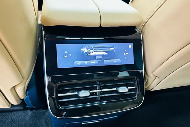 Used VOYAH FREE 2024 Ultra-Long Range Intelligent Driving Version