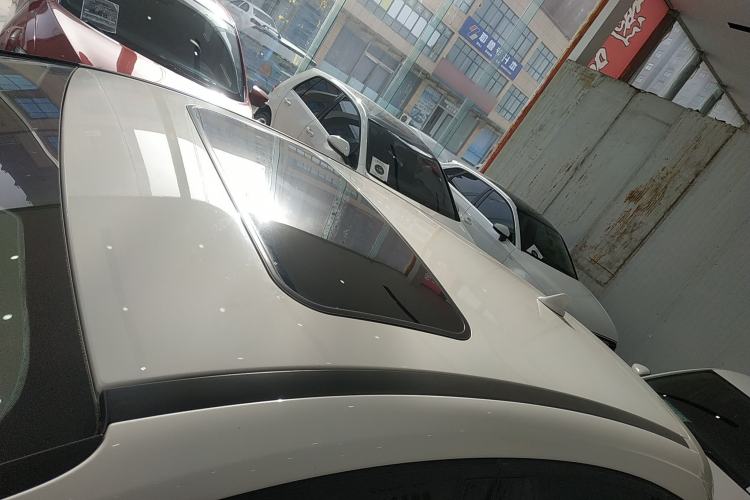 Used Ford Focus 2018 Hatchback Classic 1.6L Automatic Trendy SmartDrive Edition
