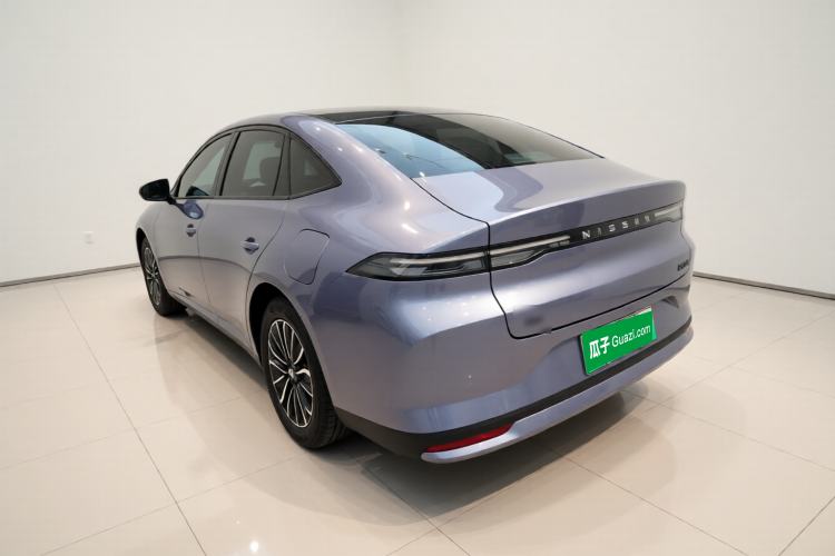 Used Nissan N6 2026 Model 180 Max Exterior 2