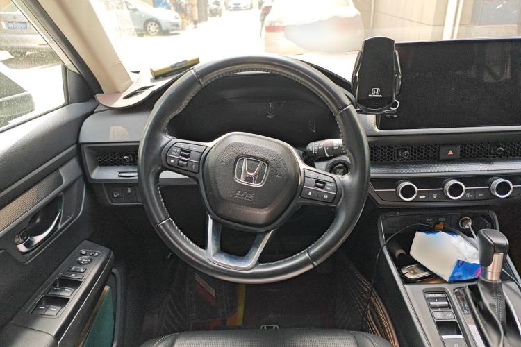 Used Honda CR-V 2023 240TURBO Two-Wheel Drive FENGSHANG Edition 5 Seats Steering Wheel