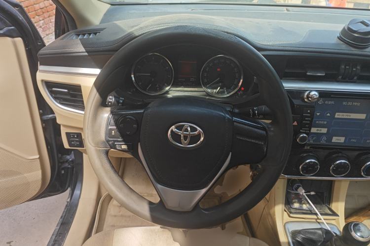 Used Toyota Corolla 2014 1.6L Manual GL-i Steering Wheel