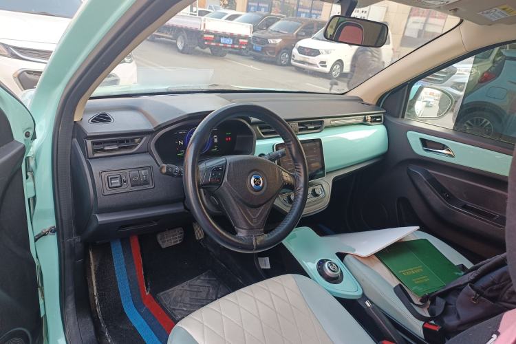 Used Brilliance Xinri i03 2021 318 km 31.45 kWh