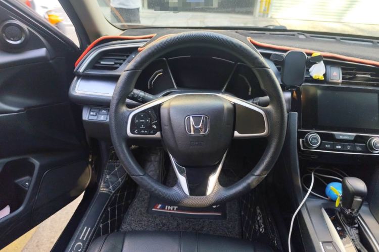 Used Honda Civic 2016 220TURBO CVT Luxury Edition