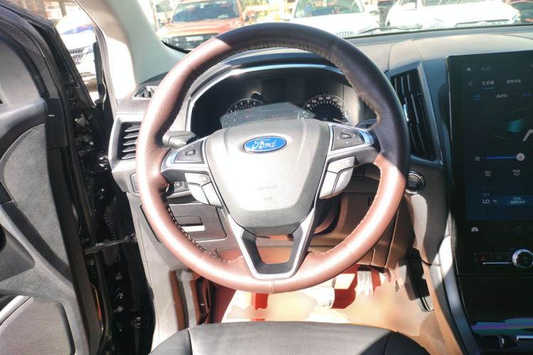 Used Ford Edge 2020 EcoBoost 245 Two-Wheel Drive Titanium 7-Seater