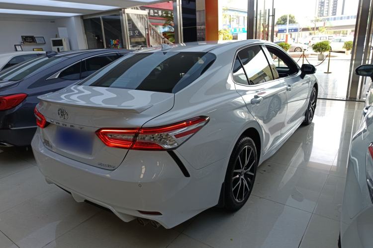 Used Toyota Camry 2021 2.0S FENGSHANG Edition