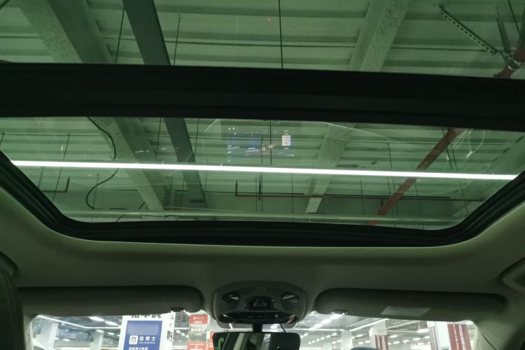 Used Lynk & Co 06 EM-P 2022 PHEV 84 km Range Pro Version Headliner