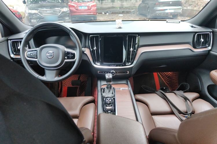 Used Volvo S60 2020 T4 Zhiyuan Luxury Edition