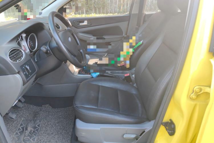 Used Ford Focus 2013 Hatchback Classic 1.8L Manual Base Model
