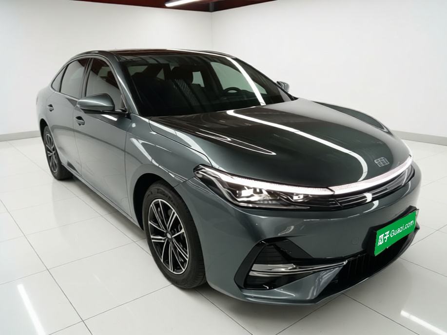 Geely Galaxy A7 2025 Model EM-i 70km Luxury Edition — снимка 3