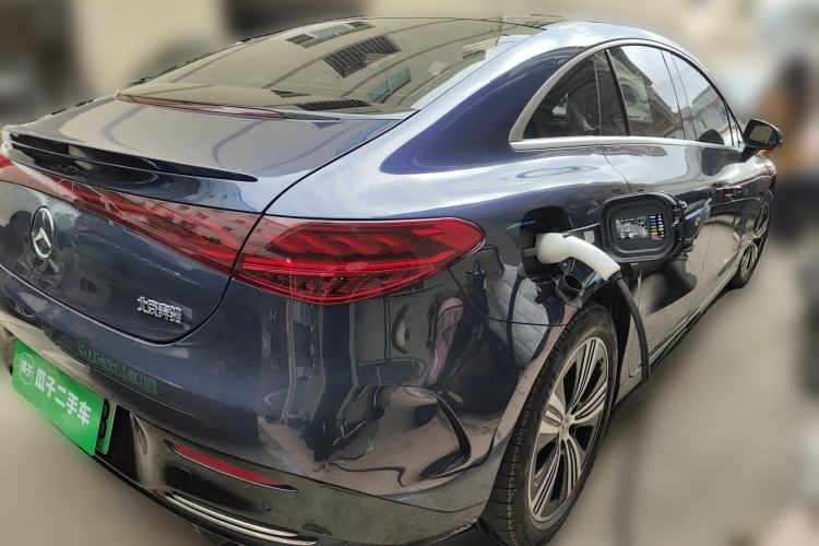 Used Mercedes-Benz EQE 2022 350 Luxury Edition Rear Right 45 Deg