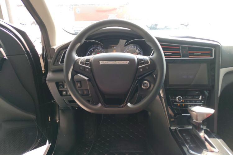 Used Venucia D60 2019 1.6L XL CVT SmartConnect Elite Edition (ISS)