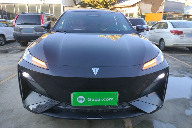 Used Deepal S07 2025 215Max Deep Blue Intelligent Driving AD PRO Range-Extended Version
