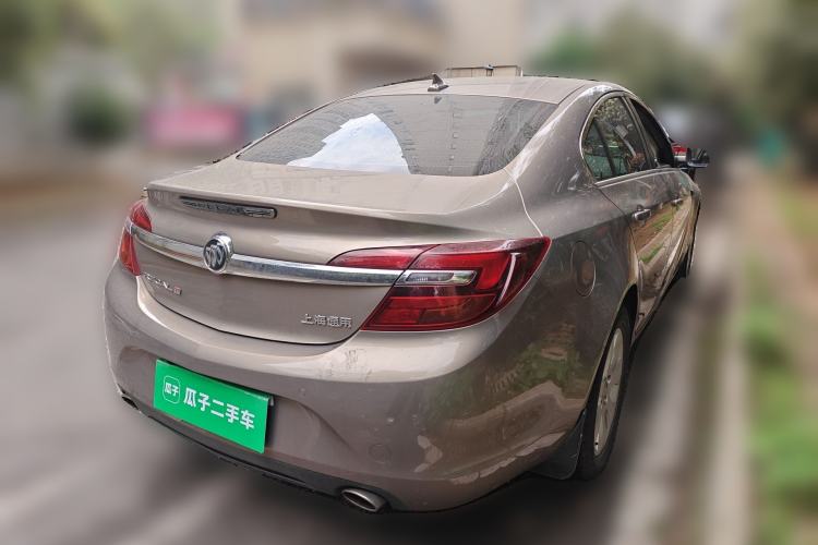 Used Buick Regal 2015 2.0L Leading Fashion Edition Rear Right 45 Deg