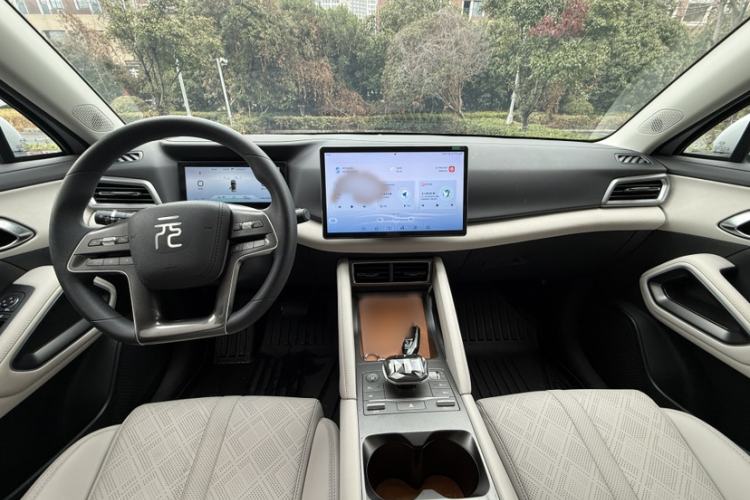 Used BYD Yuan UP 2024 401KM Leading Edition