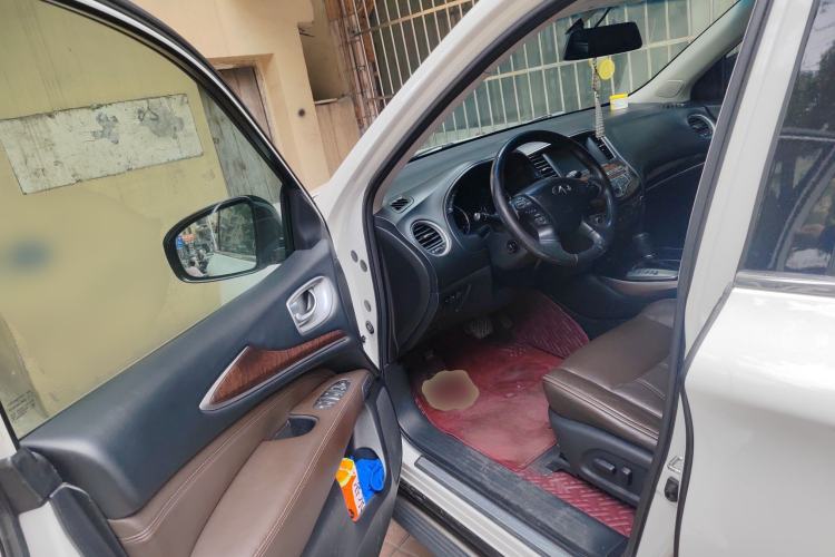 Used Infiniti QX60 2014 2.5 S/C Hybrid Two-Wheel Drive Excellence Edition