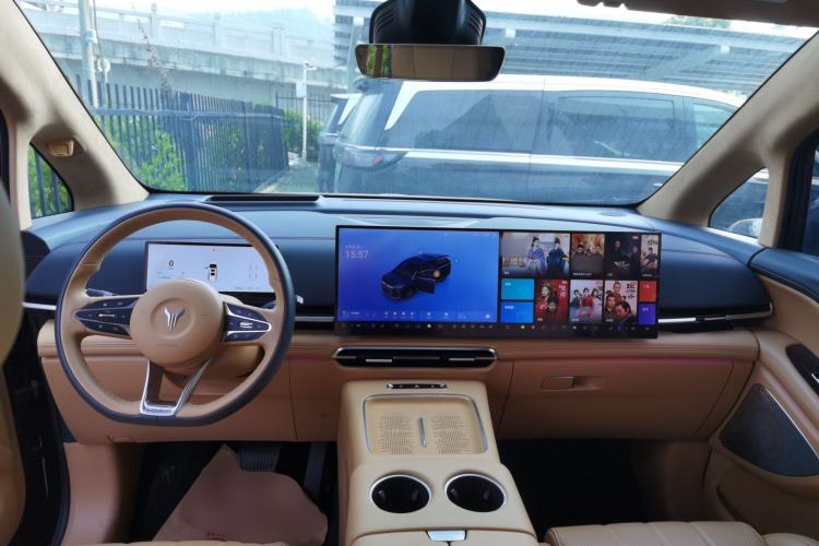 Used VOYAH Dream 2025 PHEV Four-Wheel-Drive Flagship Kunpeng Edition