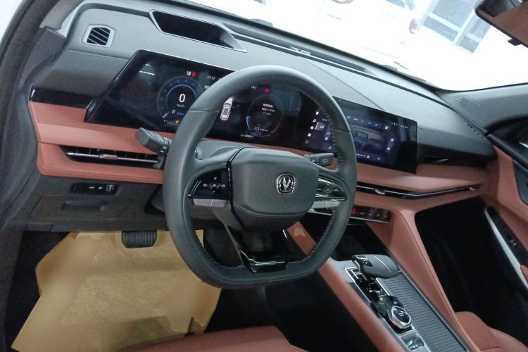 Used Changan CS75 PLUS 2024 3rd Generation Champion Edition 2.0T Intelligent Drive Performance Model