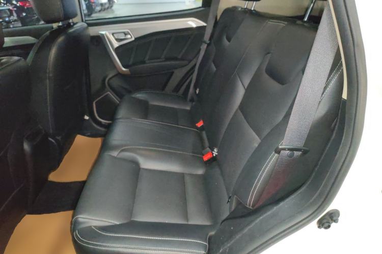 Used Geely Auto Vision X6 2016 1.8L Manual Luxury Model
