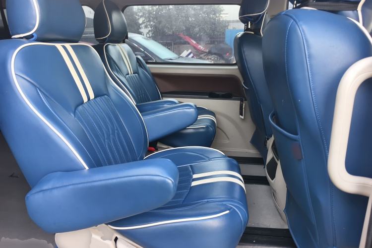 Used FORTHING Lingzhi 2020 M5L 1.6L Luxury 7-Seater