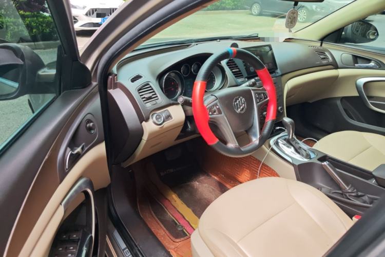 Used Buick Regal 2011 2.4L SIDI Comfort Edition Driver Seat