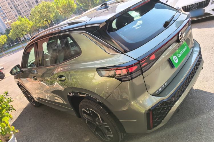 Used Volkswagen Tayron 2025 Tiguan L 380TSI 4Motion Luxury
