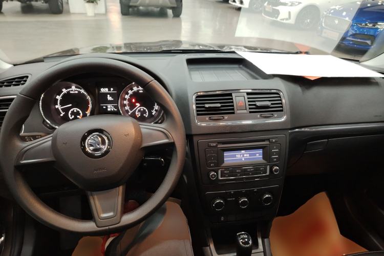 Used Skoda Yeti 2017 TSI280 DSG Advanced Edition
