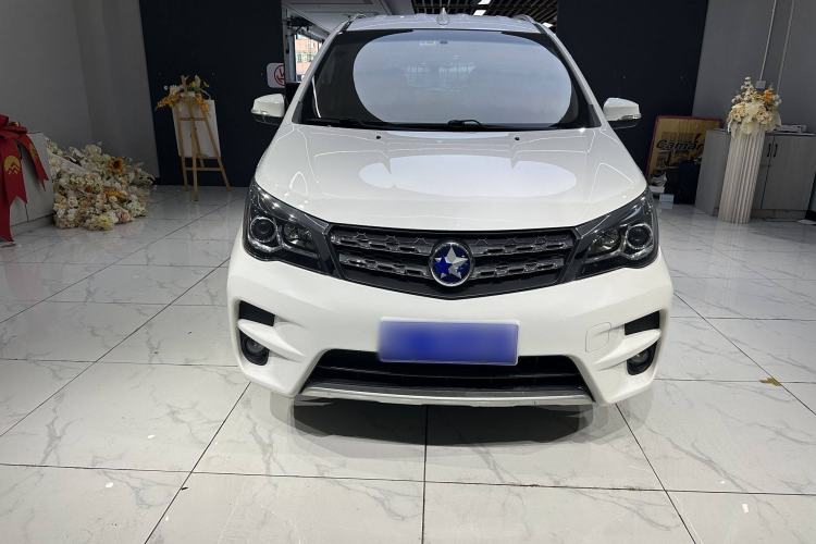 Used Venucia M50V 2017 1.6L XL CVT Luxury Edition