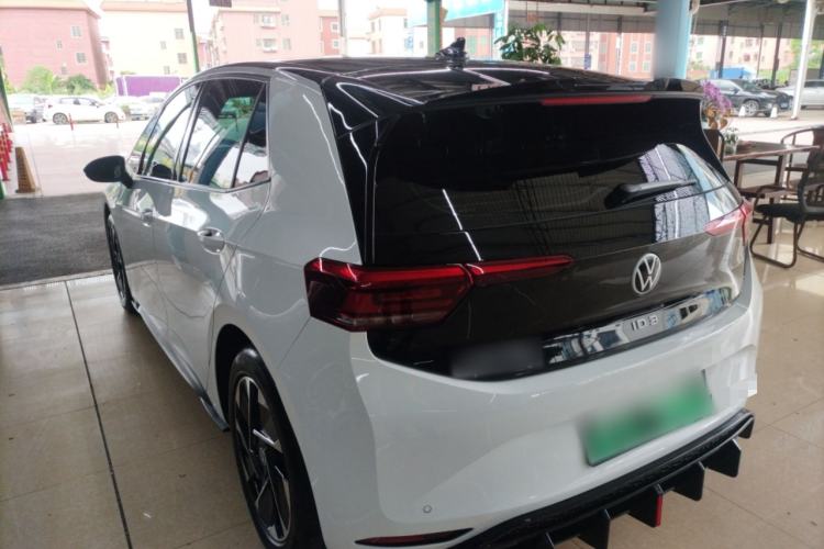 Used Volkswagen ID.3 2024 Pure & Smart Edition Exterior 2