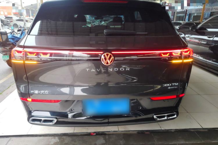 Used Volkswagen Tavendor 2023 380TSI Four-Wheel Drive R-Line Cruise Edition