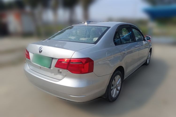 Used Volkswagen Jetta 2013 1.6L Manual Comfort Model